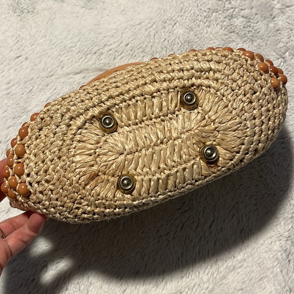 Summer clean out!!  Vintage beaded bag with solid wood handles - Picture 2 of 5